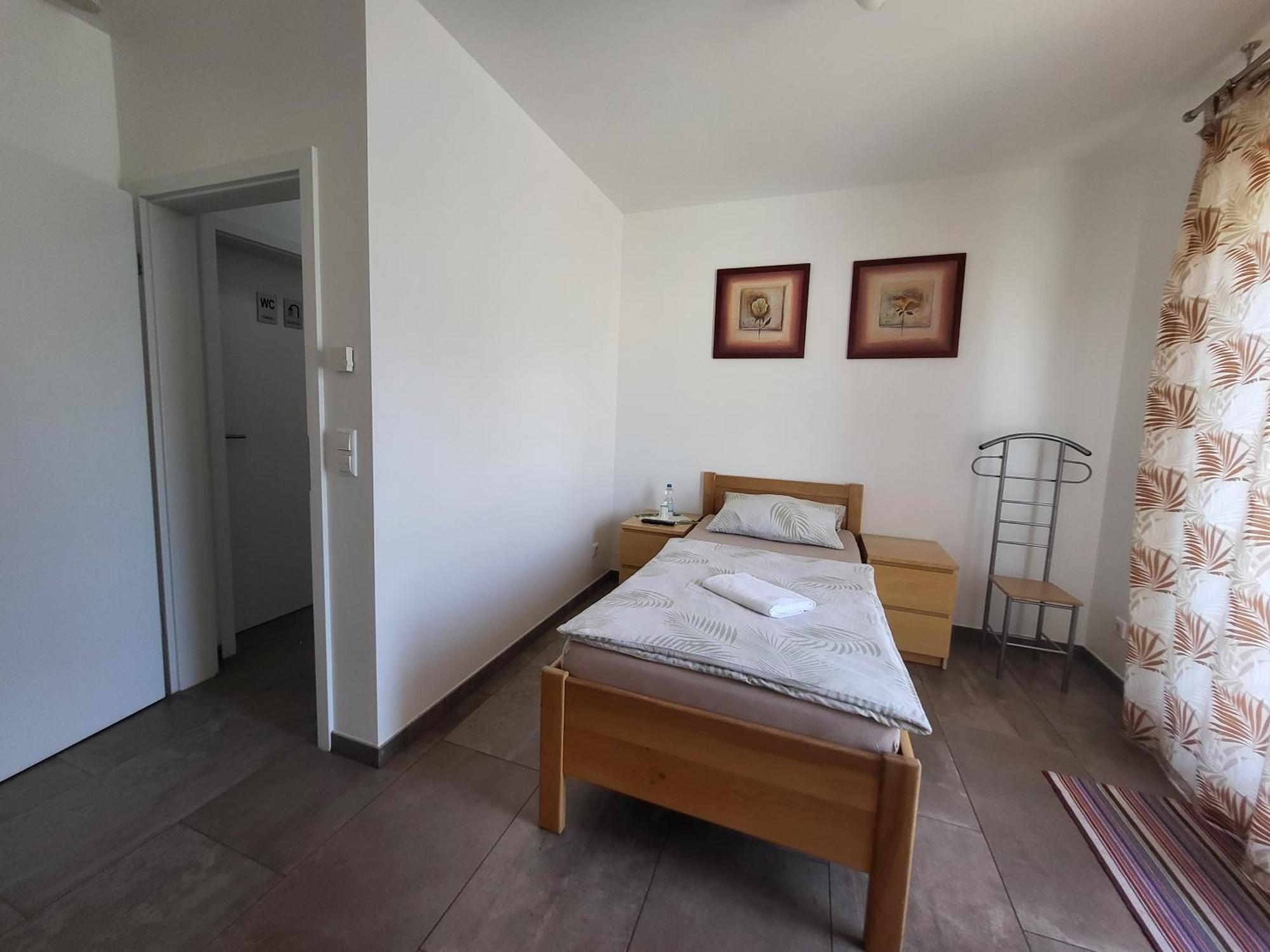 Seelze-Letter Monteurzimmer / Apartment / Messezimmer Δωμάτιο φωτογραφία