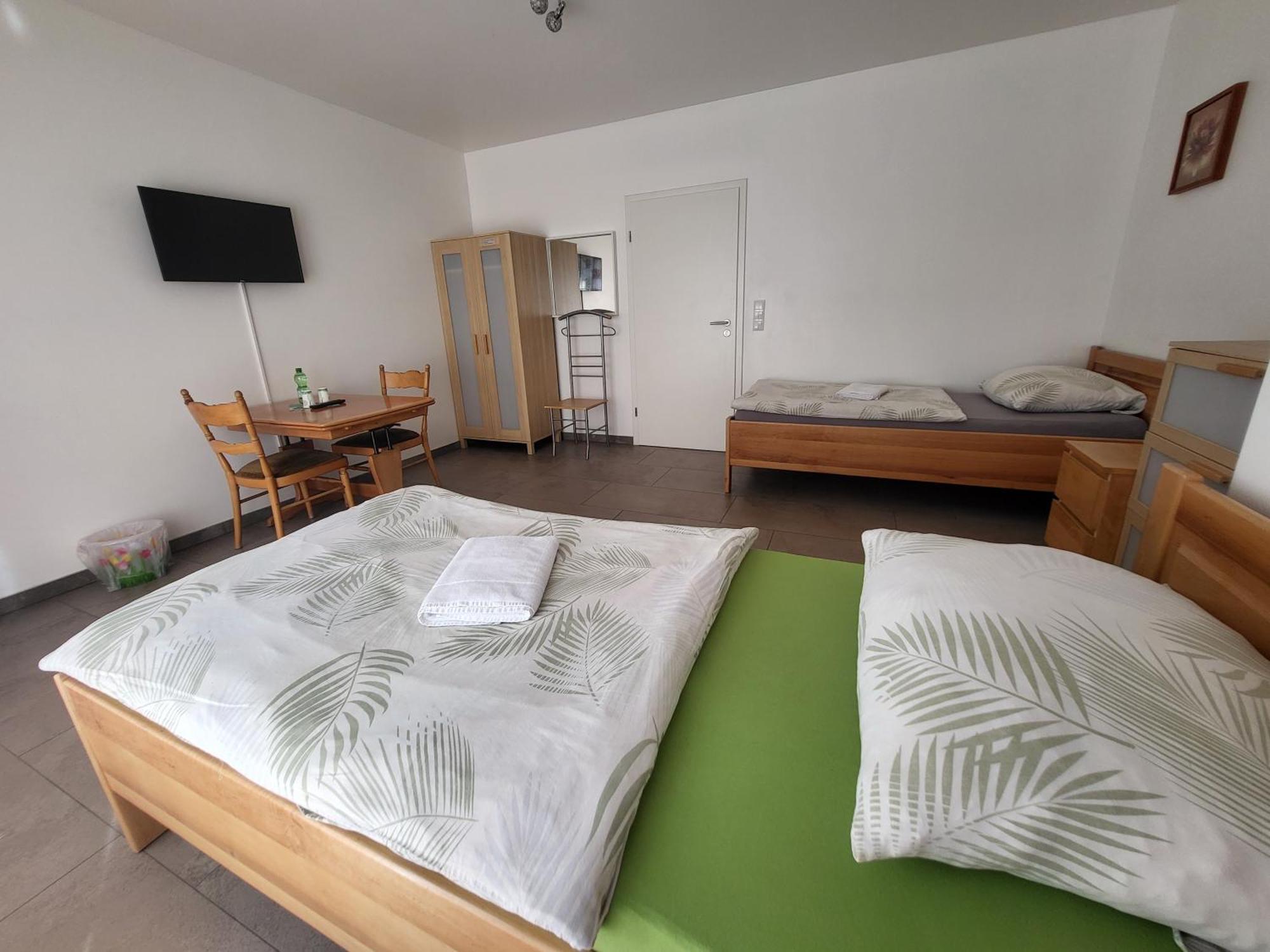 Seelze-Letter Monteurzimmer / Apartment / Messezimmer Εξωτερικό φωτογραφία