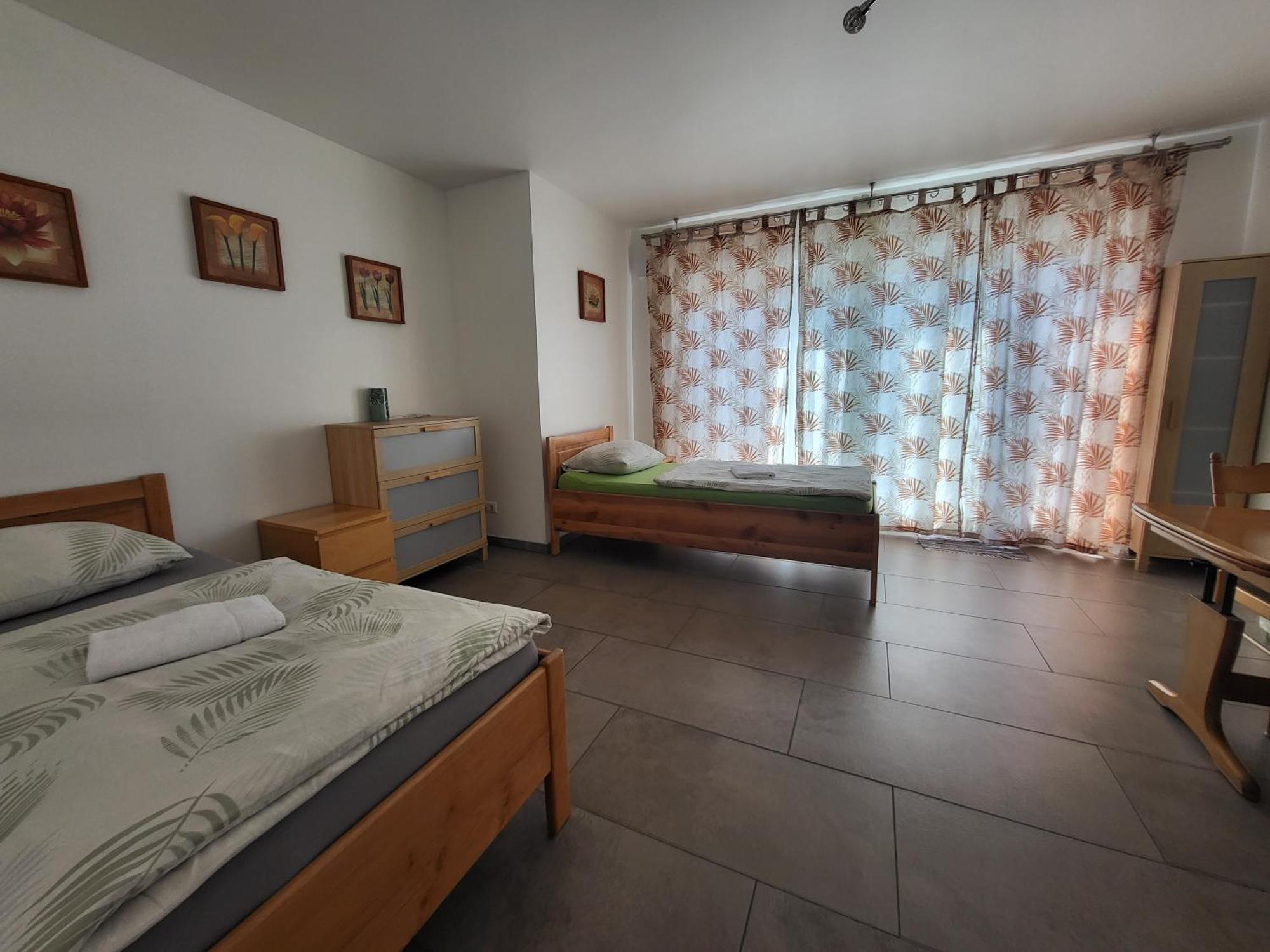 Seelze-Letter Monteurzimmer / Apartment / Messezimmer Δωμάτιο φωτογραφία